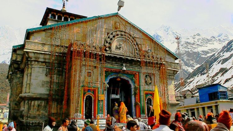 After viral photo of Morari Bapu inside Kedarnath Temple, Congress says temples not safe under BJP