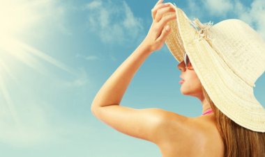 How Take Care of Your Skin in Summer (7 Ways To Follow)