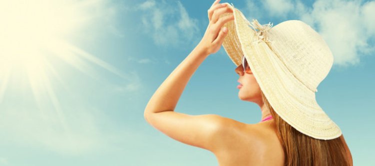 How Take Care of Your Skin in Summer (7 Ways To Follow)