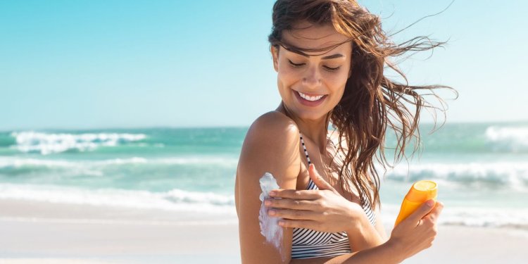 TOP 5 IMPORTANT REASONS YOU SHOULD ALWAYS WEAR SUNSCREEN