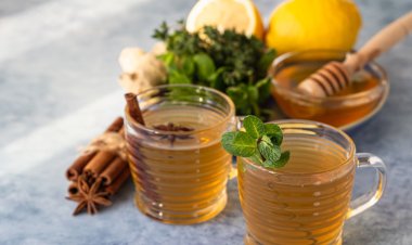 Healthy Drinks To Reduce Belly Fat Expert Shares