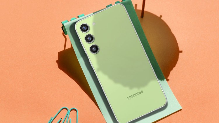 Samsung Galaxy S23 FE Renders Leak Again Suggests Four Colour Options, Thick Bezels, More