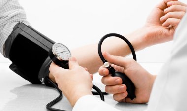 High Blood Pressure Expert Reveals Important Foods To Manage Hypertension