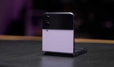 Best Flip Phones to Watch Out for This Festive Season